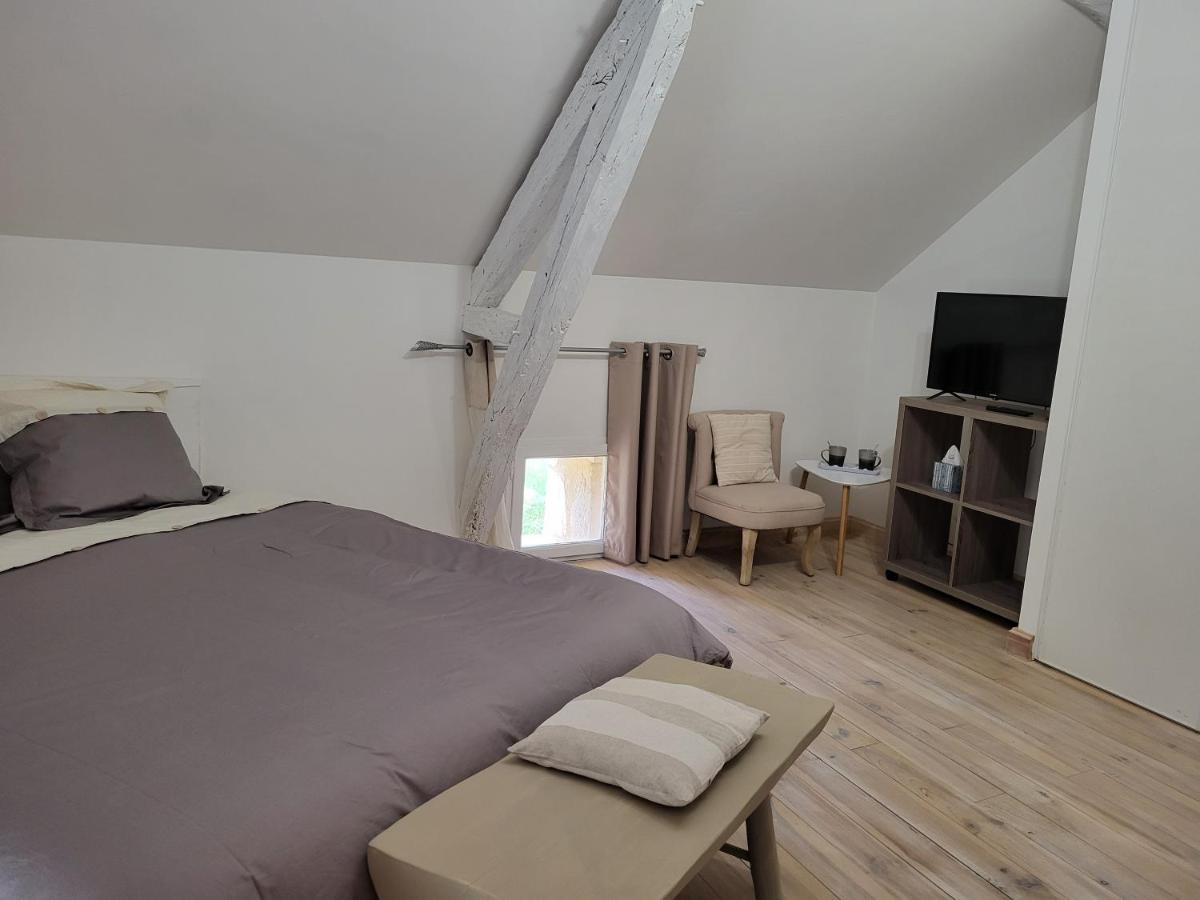 Le Clos Des Figuiers - 3 Chambres D'Hotes De Charme Duravel Dış mekan fotoğraf