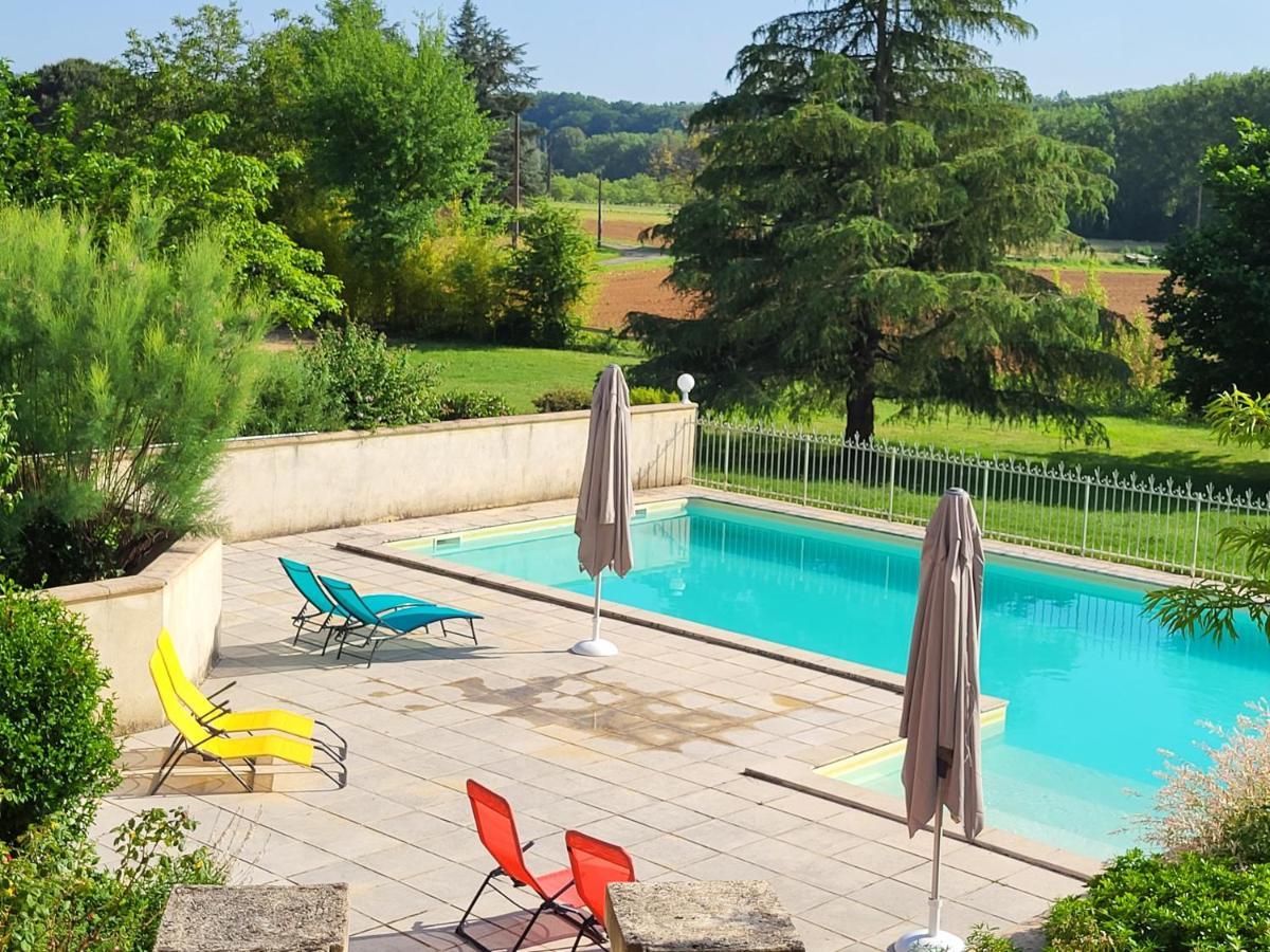 Le Clos Des Figuiers - 3 Chambres D'Hotes De Charme Duravel Dış mekan fotoğraf