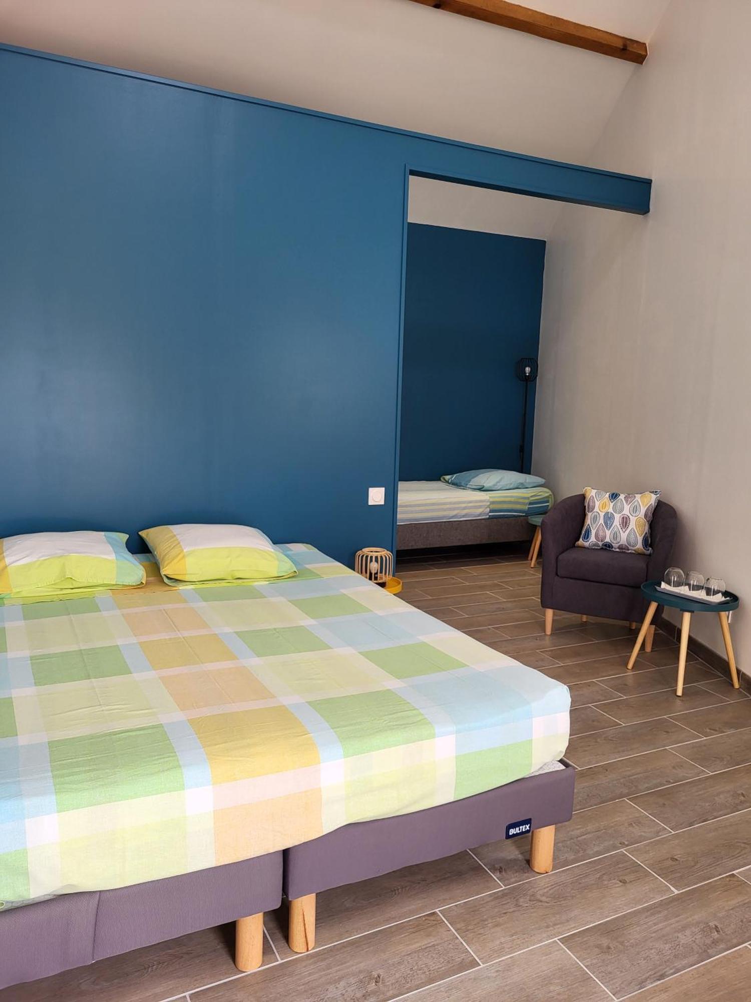Le Clos Des Figuiers - 3 Chambres D'Hotes De Charme Duravel Dış mekan fotoğraf